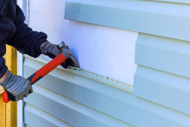 Reliable Emergency Siding Repair contractor in Fletcher, NC by Creative Siding